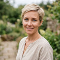 <strong>Mila Hart</strong>